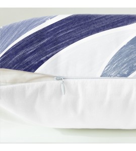 Simple geometric pattern pillow