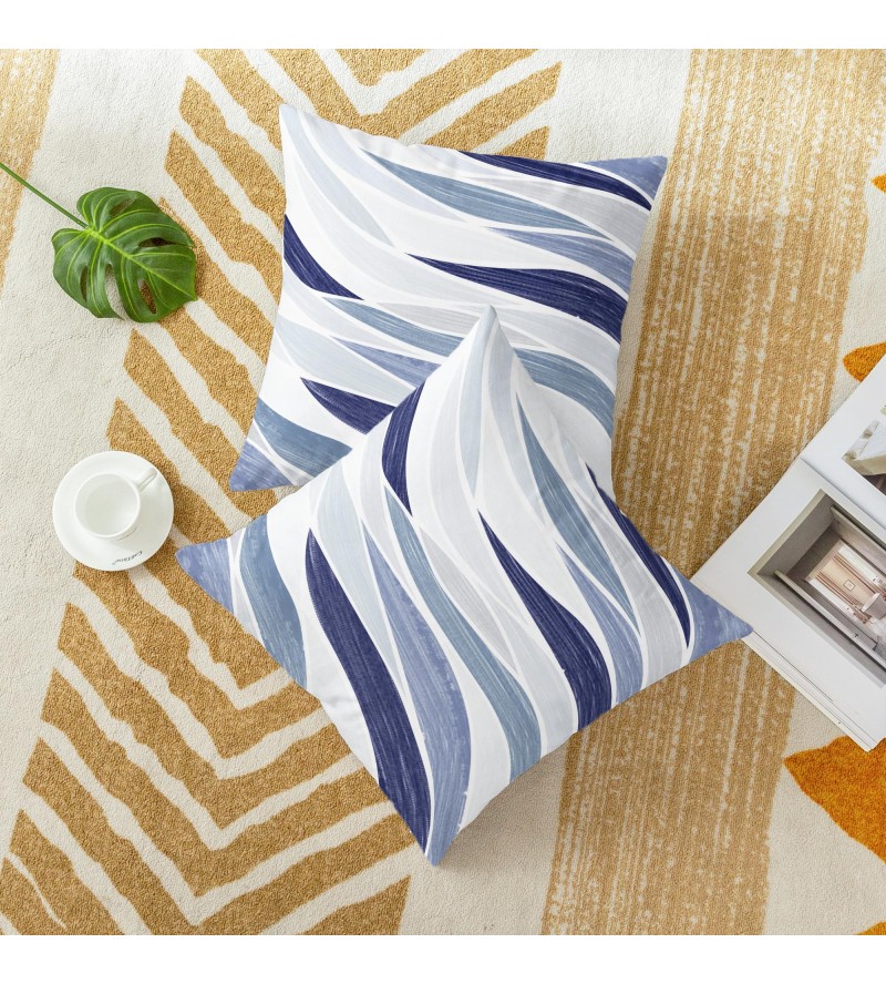 Simple geometric pattern pillow